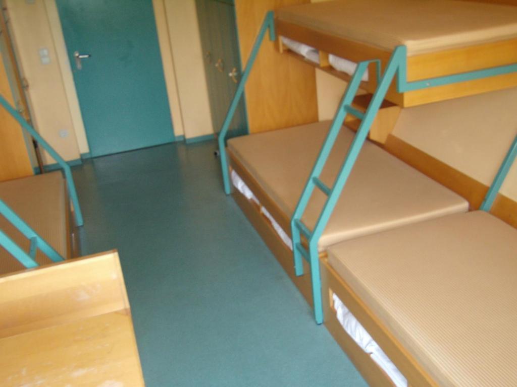 ברלין Jugendgaestehaus St.-Michaels-Heim חדר תמונה