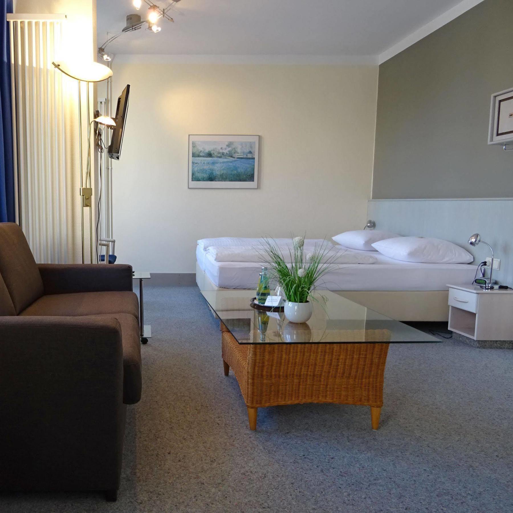 ברלין Jugendgaestehaus St.-Michaels-Heim מראה חיצוני תמונה