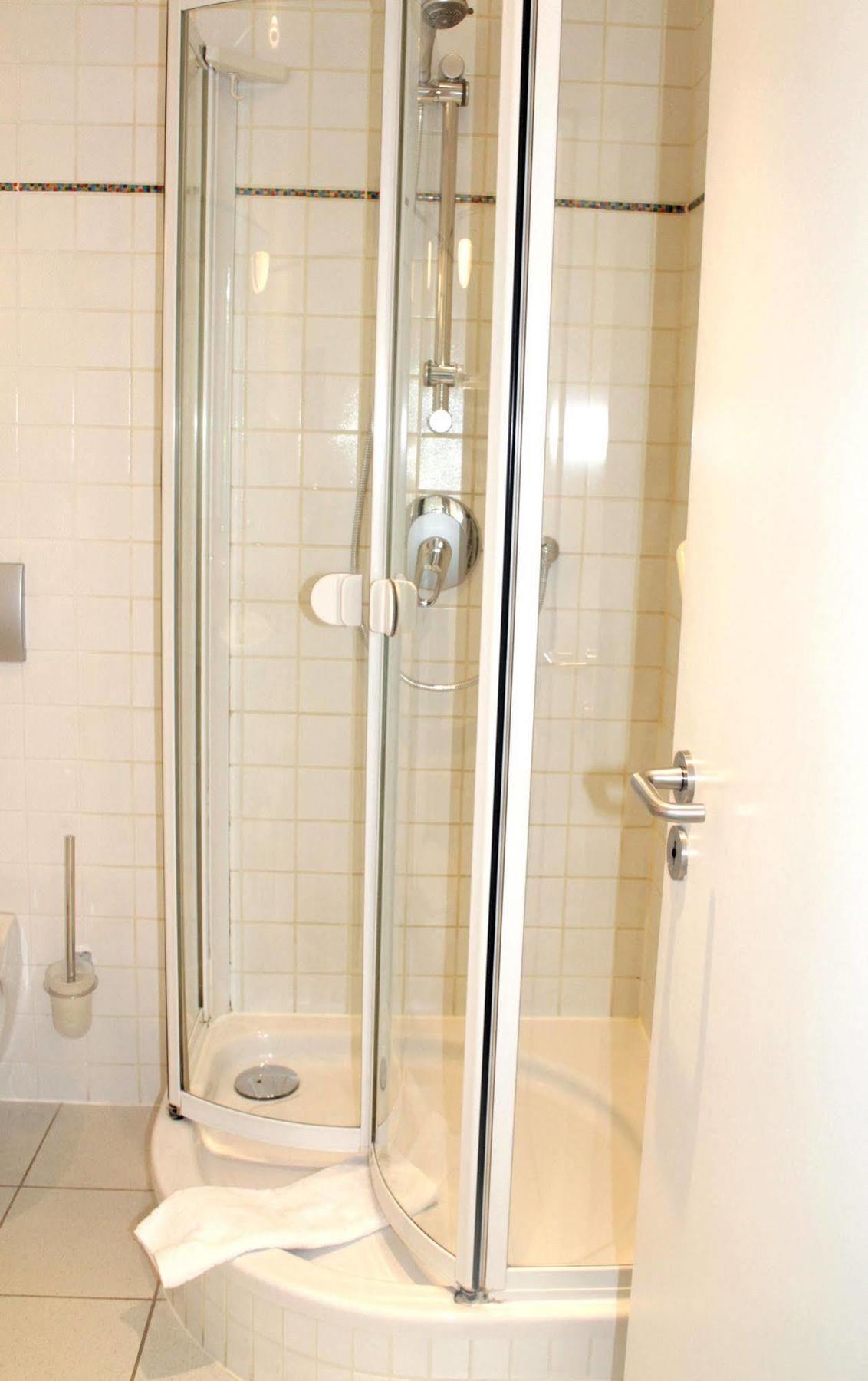 ברלין Jugendgaestehaus St.-Michaels-Heim מראה חיצוני תמונה