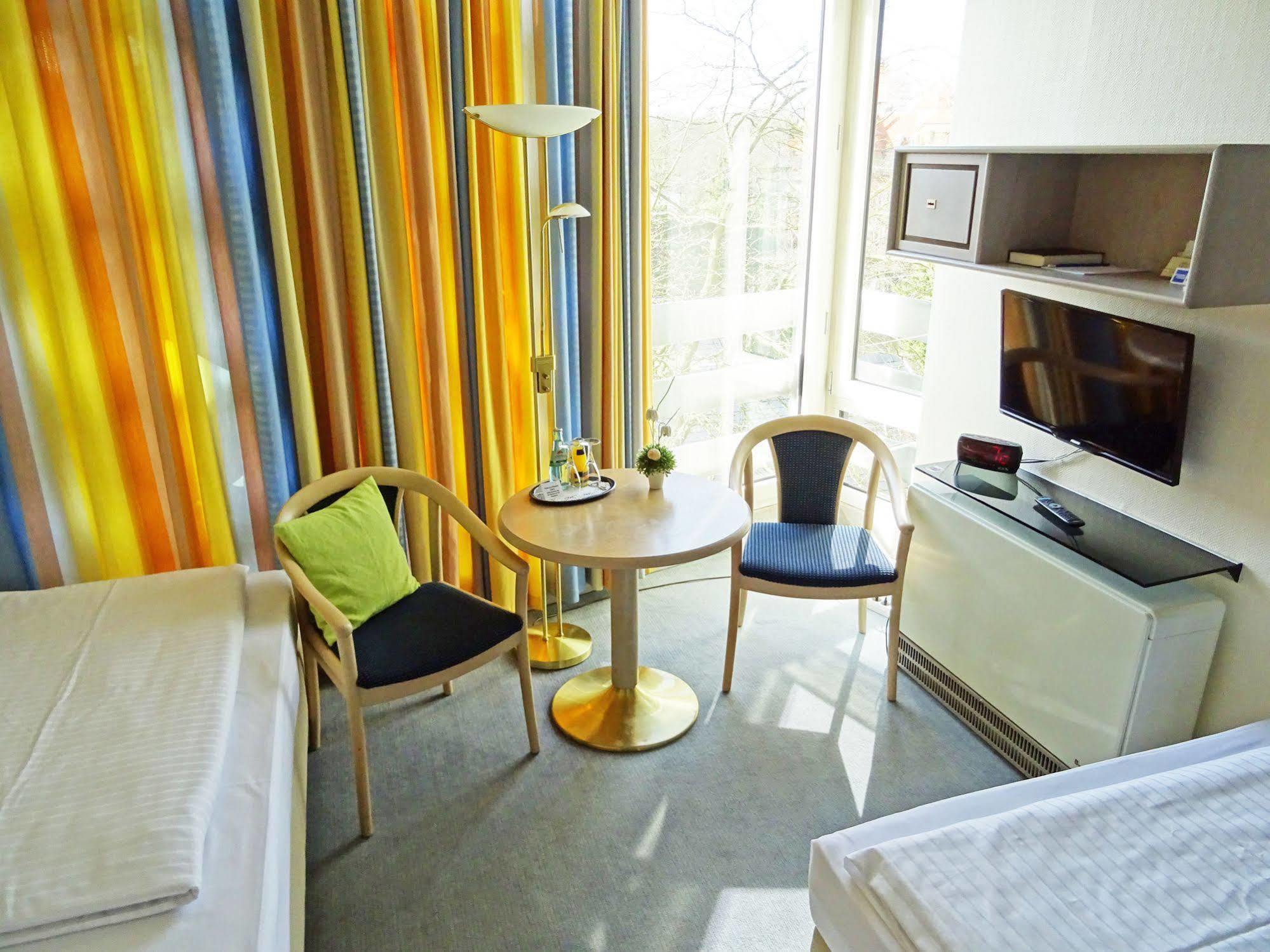 ברלין Jugendgaestehaus St.-Michaels-Heim מראה חיצוני תמונה